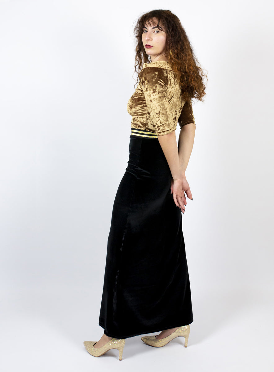 Midnight Velvet Skirt neishaclothing