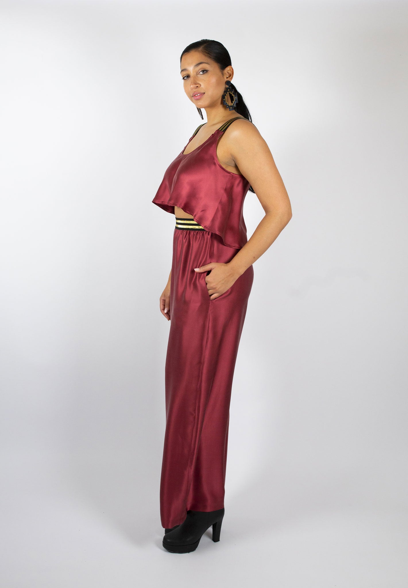 Free Flow Pants - Crimson silk