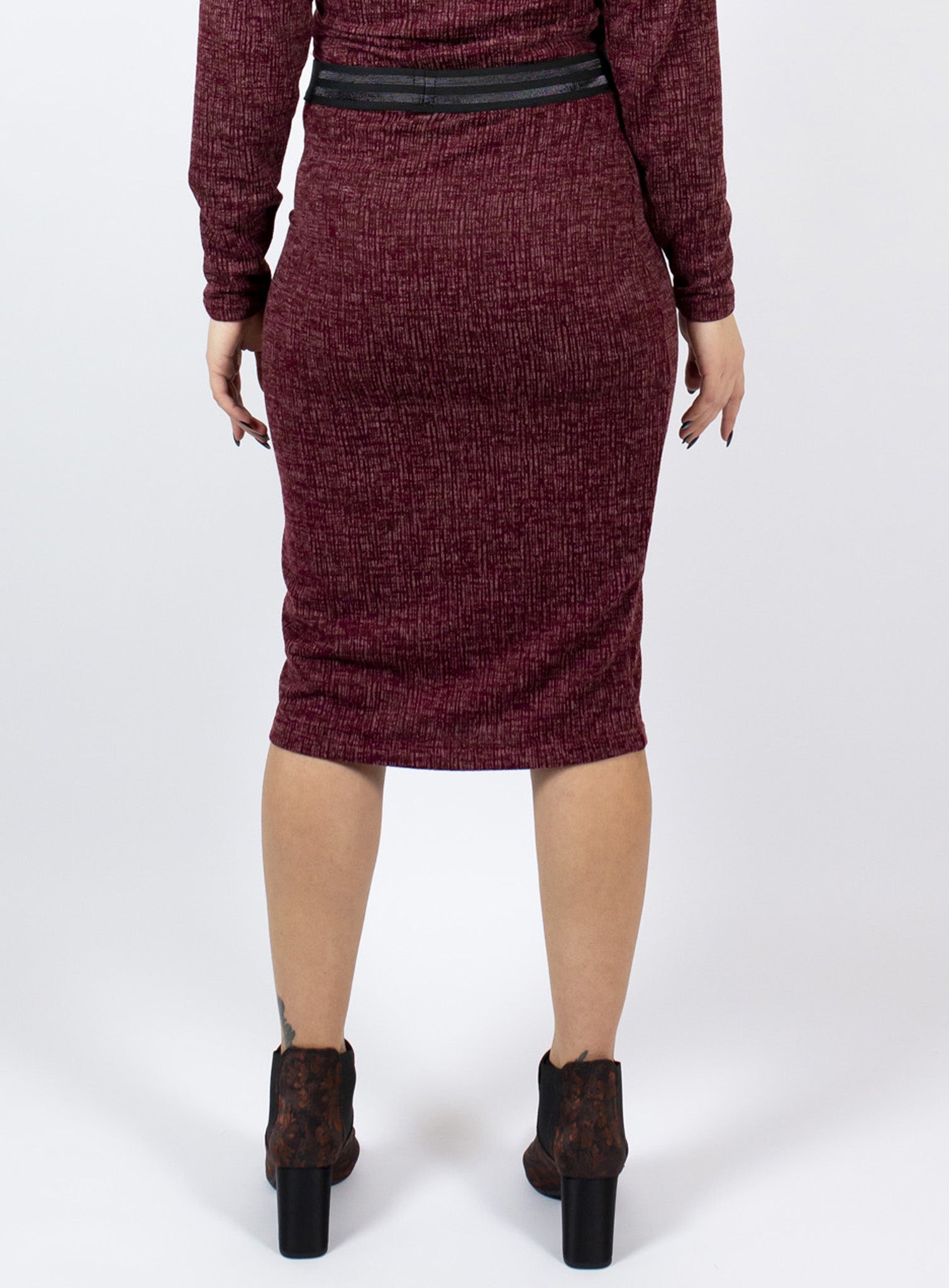 Alphamama Skirt - Crimson